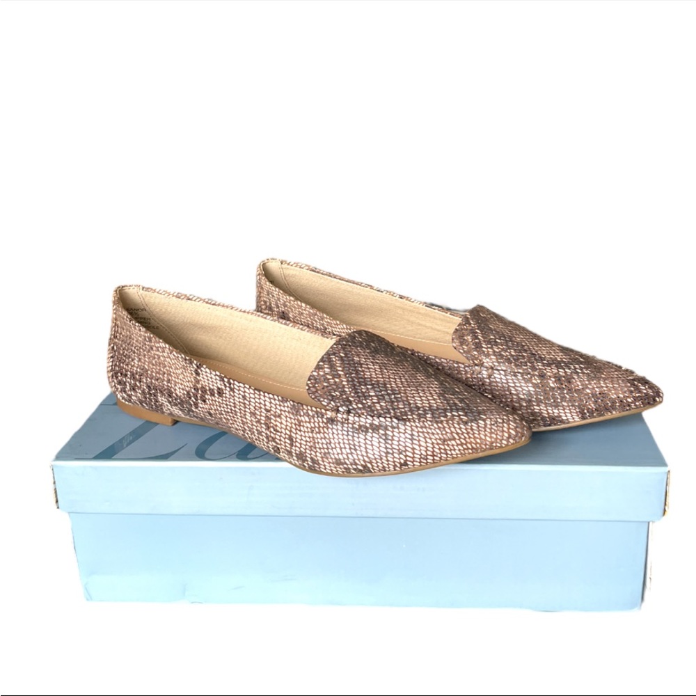 NWB Essex Lane Aleanor Tan Multi Fashion Snake Pointy Toe Loafers Flats